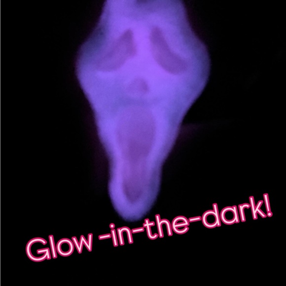 Pink Ghost Keychain Accessory - Picture 2 of 2